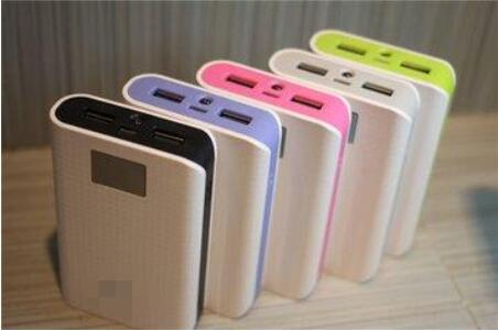 移動電源 移動電源
