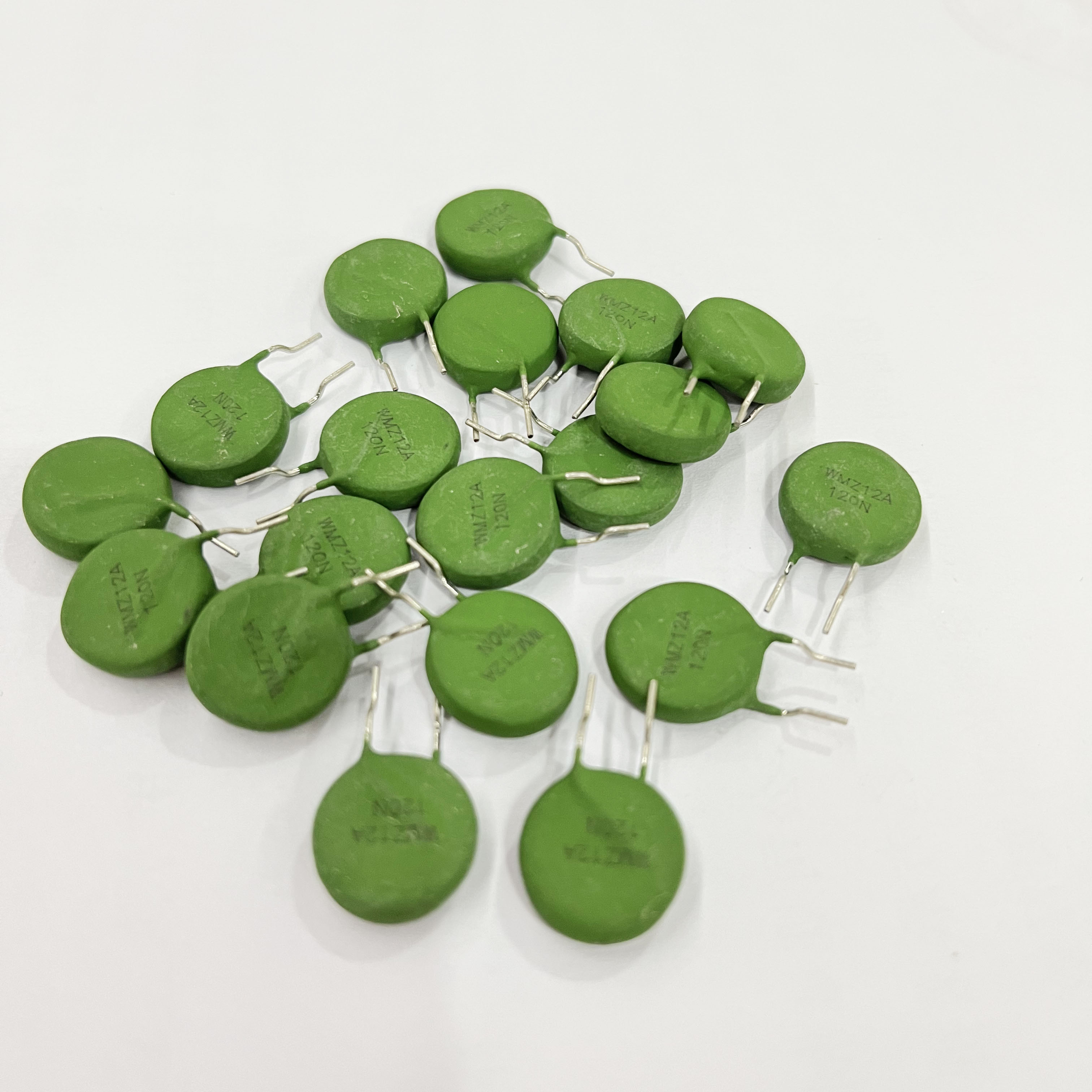 PTC熱敏電阻器圖片2 PTC熱敏電阻器圖片2